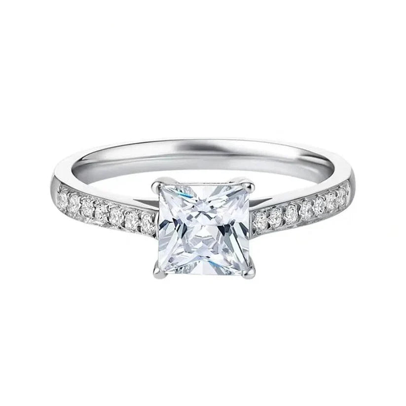 Leontina Gualtieri Ring | White Gold